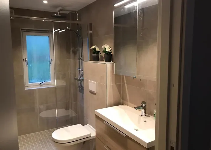 # 1 Mountain View With Free Street Parking Apartment *