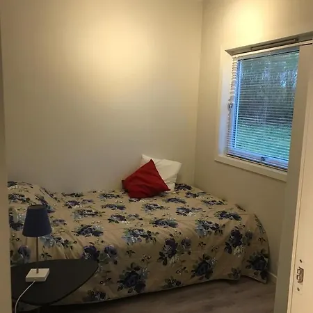 # 1 Mountain View With Free Street Parking Берген