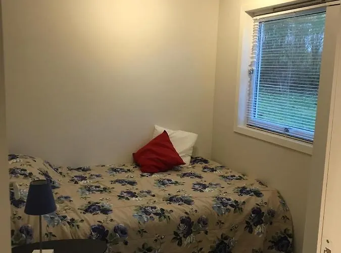 # 1 Mountain View With Free Street Parking Bergen